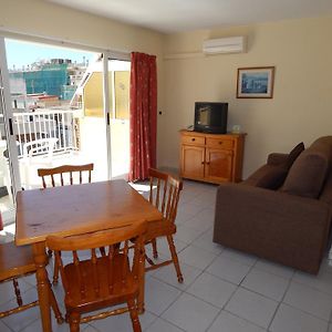 Apartamento de 2 Dormitorios